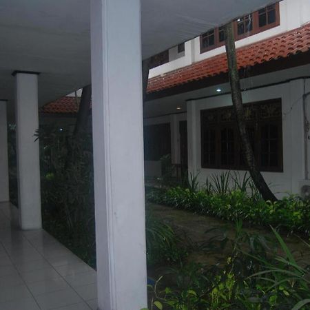 Sadinah Sahid Josodipuro Hotel Colomadu Exteriör bild